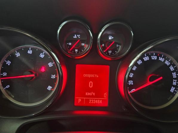 Opel Astra J с пробегом 2010 года, цена 481 000 рублей, 233462 км, хэтчбек, Автокод Объявления