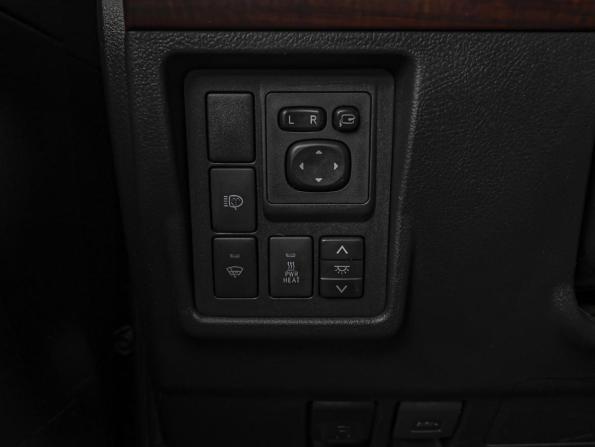 Toyota Land Cruiser Prado 150 Series Рестайлинг 1 с пробегом 2014 года, цена 2 620 000 рублей, 442111 км, внедорожник, Автокод Объявления