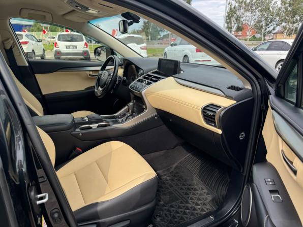 Lexus NX I Рестайлинг с пробегом 2018 года, цена 2 999 000 рублей, 116505 км, внедорожник, Автокод Объявления