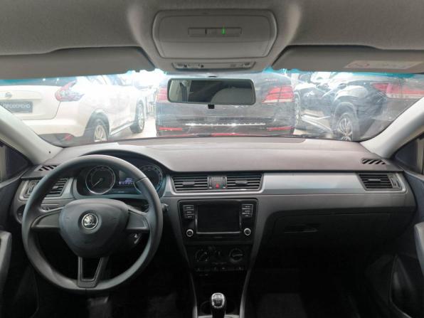Skoda Rapid I Рестайлинг с пробегом 2017 года, цена 980 000 рублей, 151983 км, лифтбек, Автокод Объявления