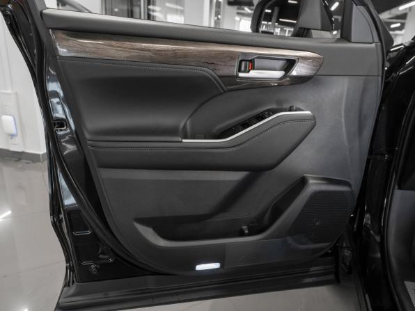 Toyota Highlander IV (XU70) с пробегом 2026 года, цена 5 250 000 рублей, 20 км, внедорожник, Автокод Объявления