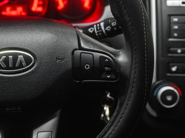Kia Ceed I Рестайлинг с пробегом 2011 года, цена 699 000 рублей, 208031 км, хэтчбек, Автокод Объявления