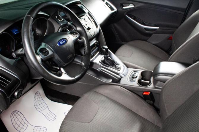 Ford Focus III с пробегом 2013 года, цена 1 029 000 рублей, 158000 км, хэтчбек, Автокод Объявления
