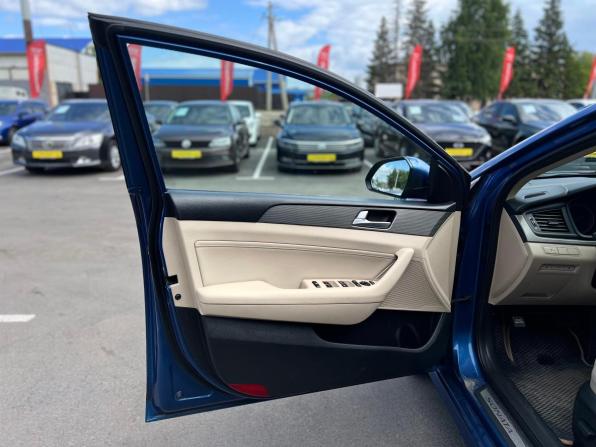 Hyundai Sonata VII (LF) Рестайлинг с пробегом 2018 года, цена 1 850 000 рублей, 104000 км, седан, Автокод Объявления