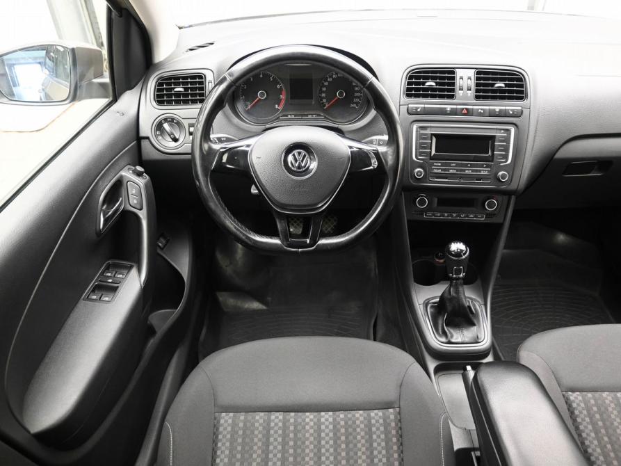 Volkswagen Polo V Рестайлинг Ростов-на-Дону  - изображение 9