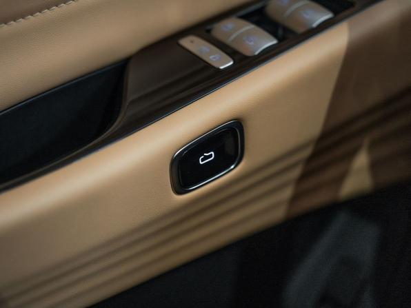 Jaecoo J8 с пробегом 2024 года, цена 3 180 000 рублей, 7557 км, внедорожник, Автокод Объявления
