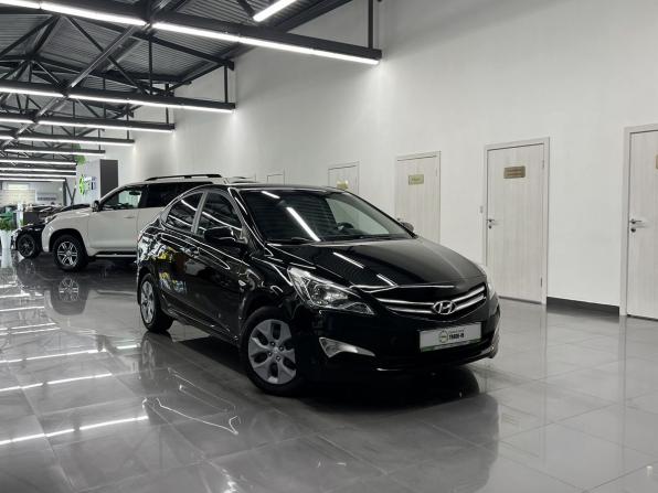Hyundai Solaris I Рестайлинг с пробегом 2015 года, цена 975 000 рублей, 157578 км, седан, Автокод Объявления