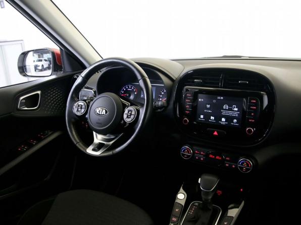 Kia Soul III с пробегом 2020 года, цена 1 990 000 рублей, 57217 км, хэтчбек, Автокод Объявления