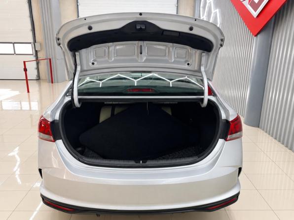 Hyundai Solaris II Рестайлинг с пробегом 2021 года, цена 1 310 000 рублей, 100649 км, седан, Автокод Объявления