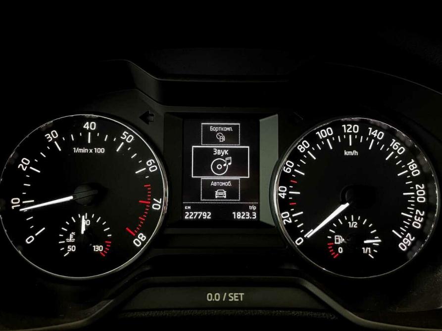 Skoda Octavia III (A7) Москва  - изображение 6
