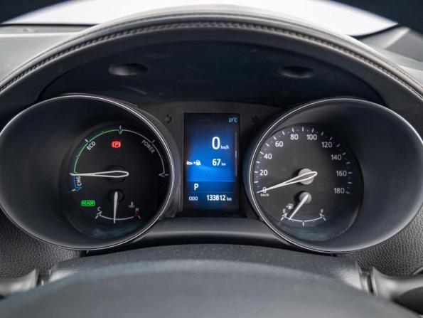 Toyota C-HR I с пробегом 2018 года, цена 2 150 000 рублей, 133812 км, внедорожник, Автокод Объявления