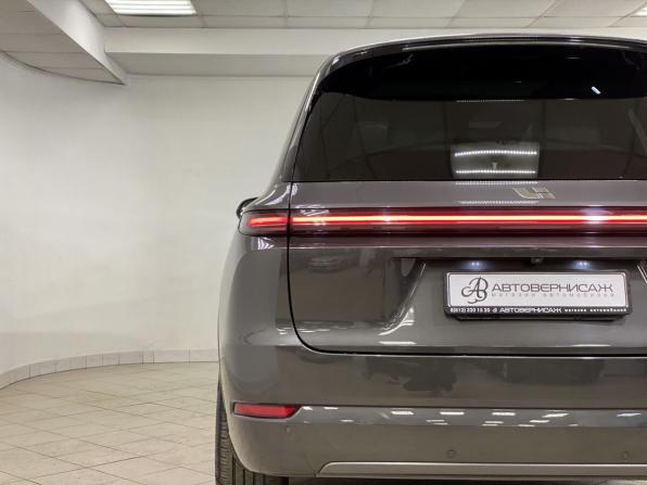 Li Auto (Lixiang) L9 I с пробегом 2023 года, цена 6 500 000 рублей, 35000 км, внедорожник, Автокод Объявления