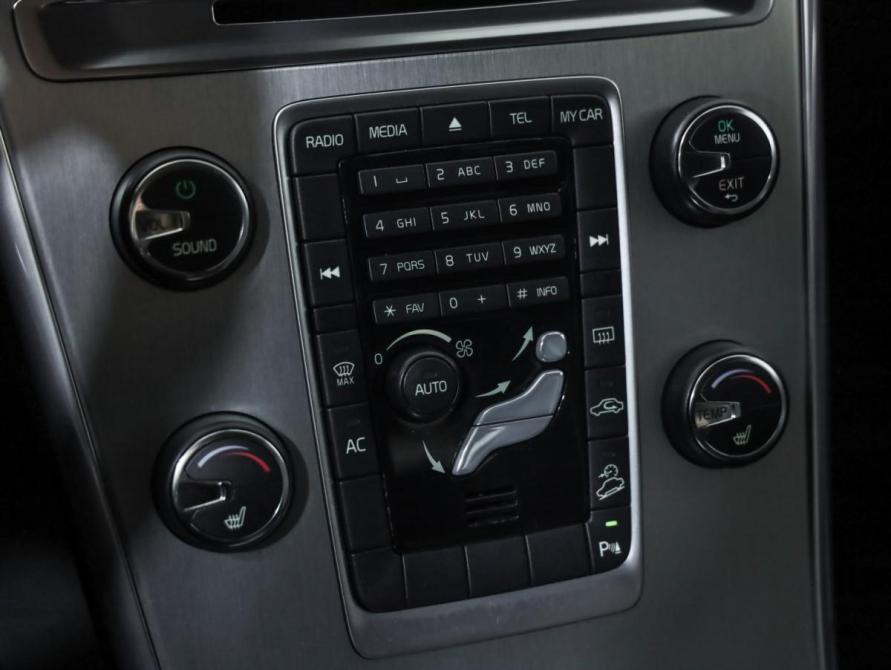 Volvo XC60 I Санкт-Петербург  - изображение 16