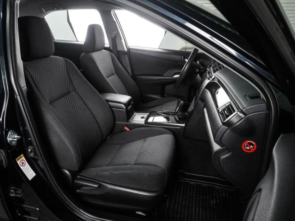 Toyota Camry VII (XV50) Рестайлинг с пробегом 2015 года, цена 2 237 000 рублей, 116880 км, седан, Автокод Объявления