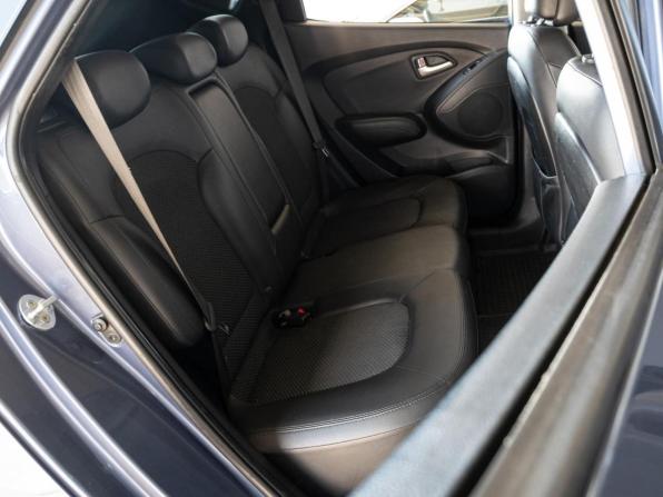 Hyundai ix35 I с пробегом 2012 года, цена 1 320 000 рублей, 118360 км, внедорожник, Автокод Объявления