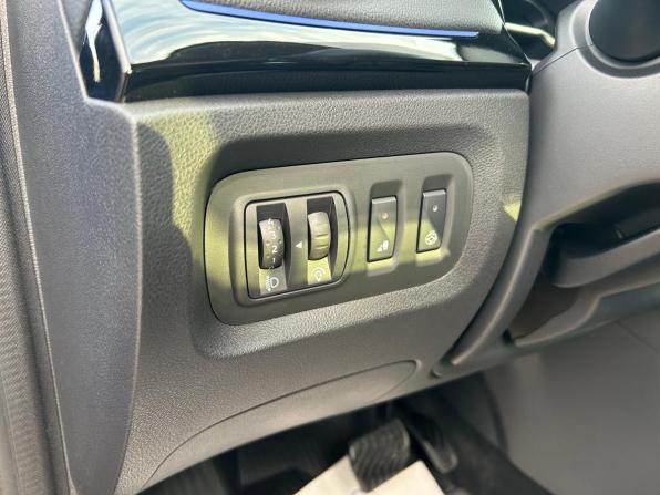 Renault Kaptur I Рестайлинг с пробегом 2020 года, цена 1 990 000 рублей, 27934 км, внедорожник, Автокод Объявления