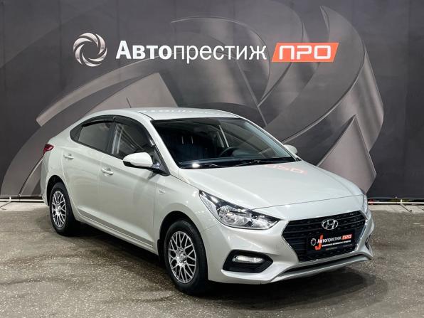 Hyundai Solaris II с пробегом 2019 года, цена 1 445 000 рублей, 70600 км, седан, Автокод Объявления