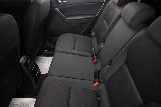 Skoda Yeti I Рестайлинг с пробегом 2014 года, цена 1 269 000 рублей, 111600 км, внедорожник, Автокод Объявления
