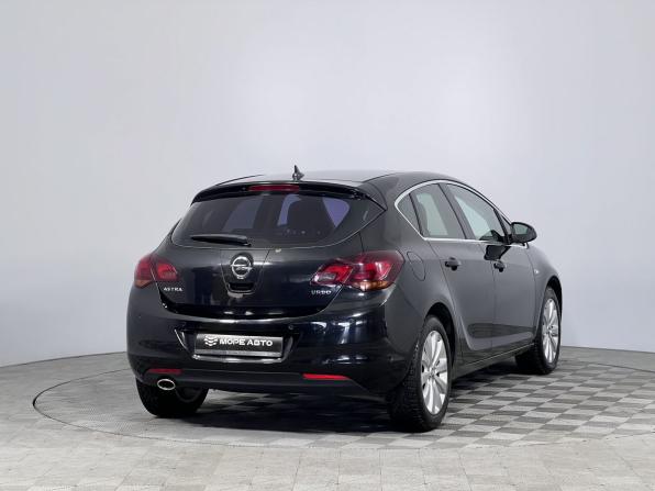 Opel Astra J с пробегом 2011 года, цена 575 000 рублей, 216876 км, хэтчбек, Автокод Объявления