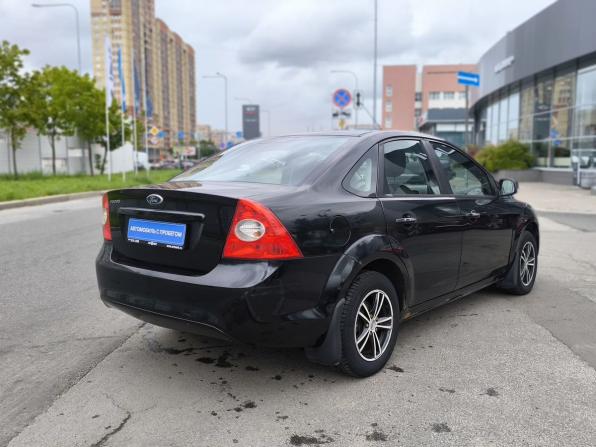 Ford Focus II Рестайлинг с пробегом 2010 года, цена 636 000 рублей, 107941 км, седан, Автокод Объявления