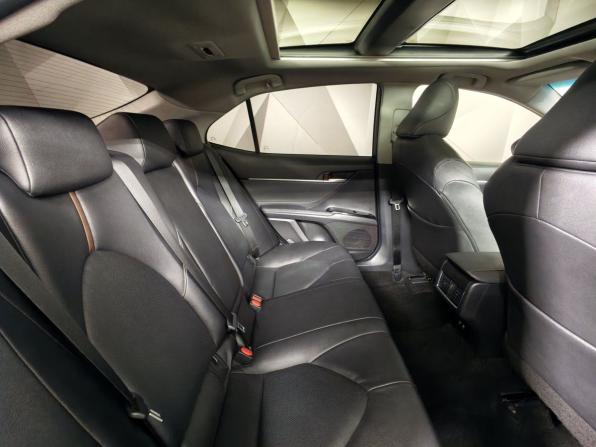 Toyota Camry VIII (XV70) Рестайлинг с пробегом 2022 года, цена 3 100 000 рублей, 64925 км, седан, Автокод Объявления