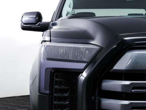 Toyota Tundra III с пробегом 2022 года, цена 8 990 000 рублей, 25029 км, offers.body_type.unknown, Автокод Объявления