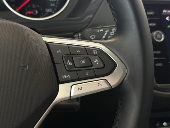 Volkswagen Tiguan II Рестайлинг с пробегом 2021 года, цена 3 585 000 рублей, 81474 км, внедорожник, Автокод Объявления