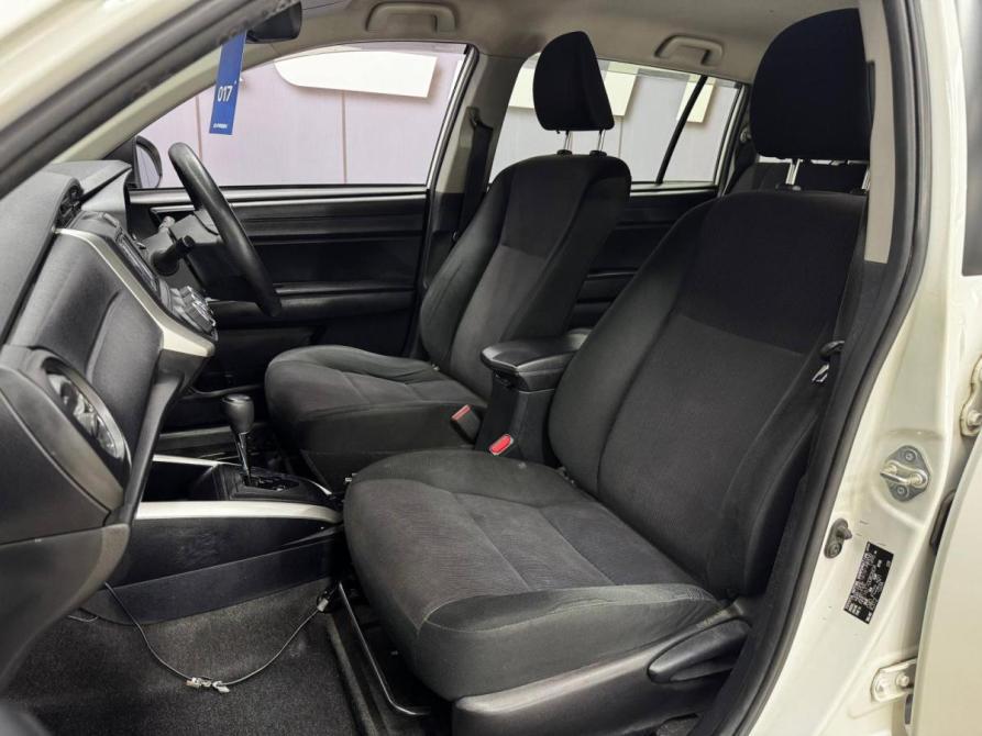 Toyota Corolla XI (E160 E170) Рестайлинг 2 Благовещенск  - изображение 16