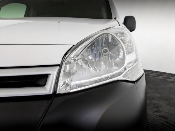 Citroen Berlingo II Рестайлинг 2 с пробегом 2021 года, цена 1 365 000 рублей, 83794 км, фургон, Автокод Объявления