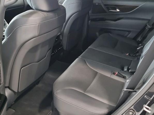 Lexus LX IV с пробегом 2022 года, цена 17 300 000 рублей, 50 км, внедорожник, Автокод Объявления