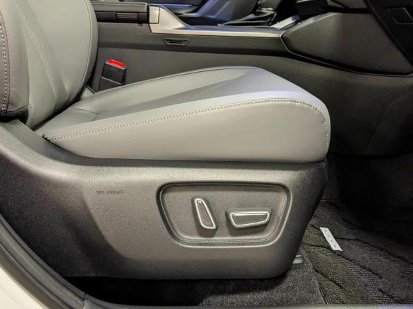 Toyota RAV4 VI (XA60) с пробегом 2025 года, цена 4 430 500 рублей, 10 км, внедорожник, Автокод Объявления