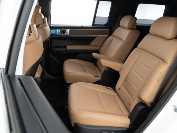 Hyundai Santa Fe V (MX5) с пробегом 2024 года, цена 6 098 999 рублей, 6830 км, внедорожник, Автокод Объявления