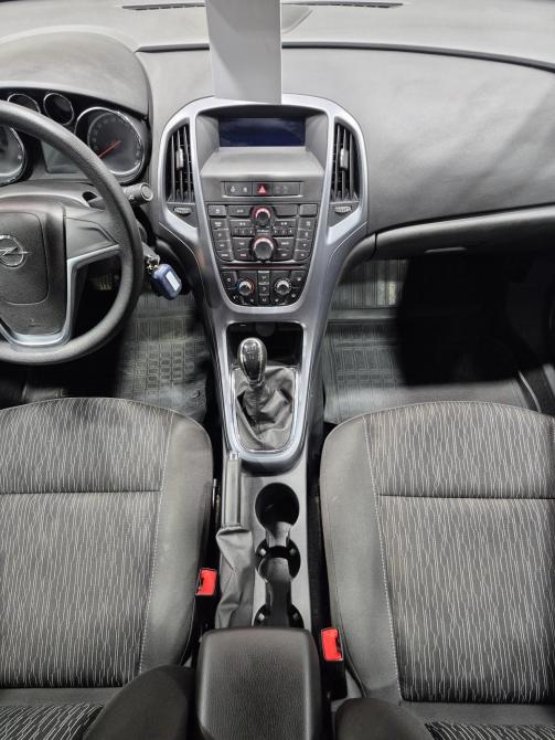 Opel Astra J Рестайлинг Воронеж  - изображение 13