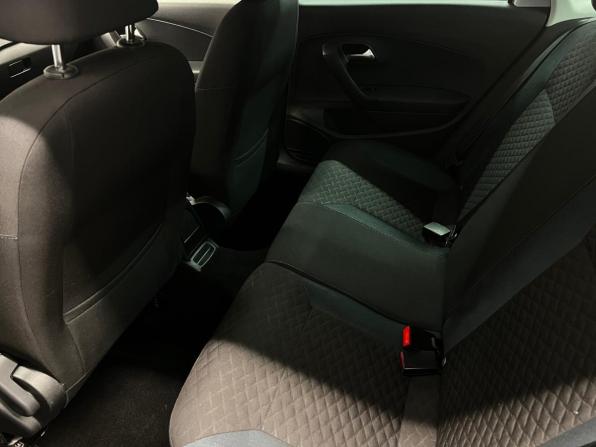 Volkswagen Polo V Рестайлинг с пробегом 2019 года, цена 1 247 000 рублей, 115469 км, седан, Автокод Объявления