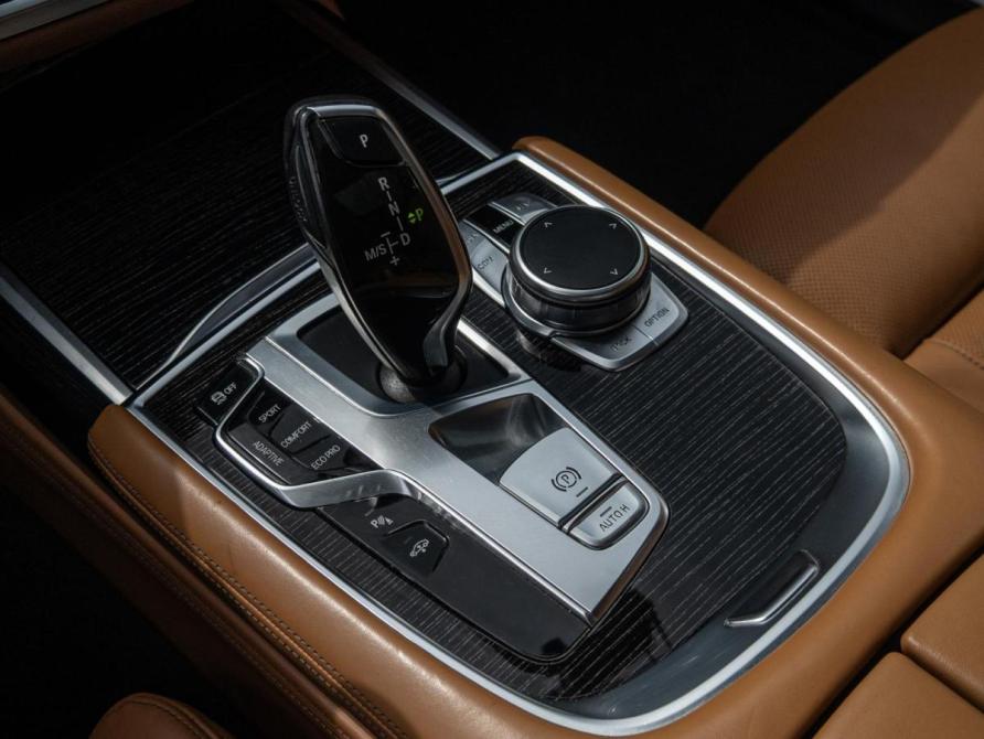 BMW 7 серии VI (G11/G12) Краснодар  - изображение 25