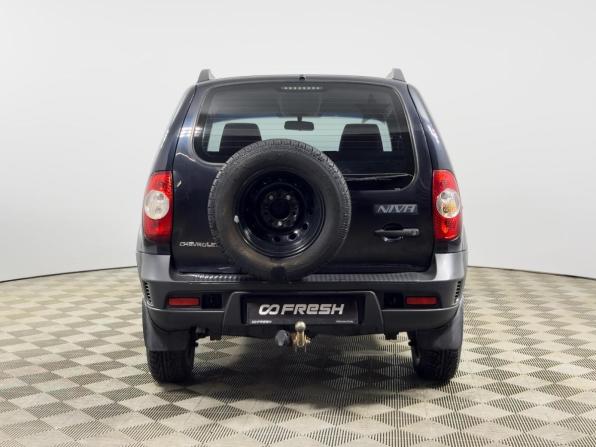 Chevrolet Niva I Рестайлинг с пробегом 2018 года, цена 663 100 рублей, 120173 км, внедорожник, Автокод Объявления