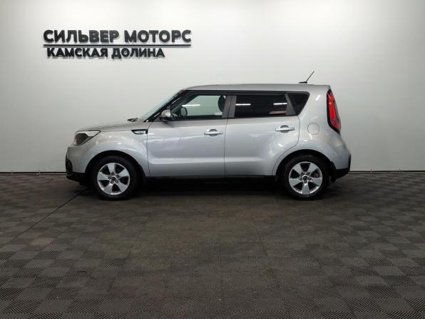 Kia Soul II Рестайлинг с пробегом 2017 года, цена 1 180 000 рублей, 199900 км, хэтчбек, Автокод Объявления