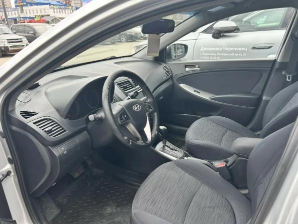 Hyundai Solaris I Рестайлинг с пробегом 2015 года, цена 915 000 рублей, 105687 км, седан, Автокод Объявления
