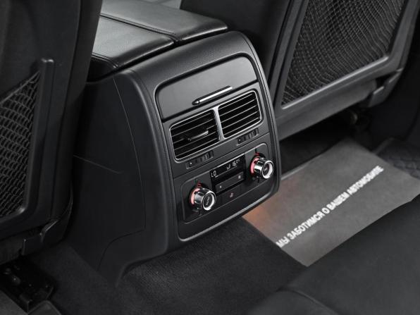 Volkswagen Touareg II с пробегом 2013 года, цена 2 049 000 рублей, 176000 км, внедорожник, Автокод Объявления