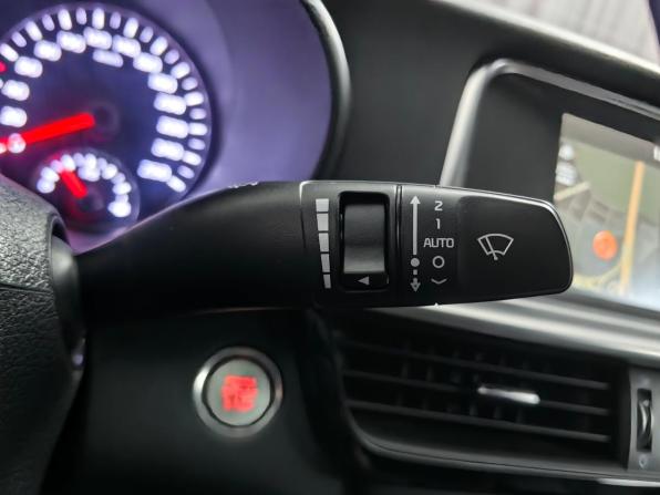 Kia Optima IV Рестайлинг с пробегом 2018 года, цена 1 898 000 рублей, 124962 км, седан, Автокод Объявления