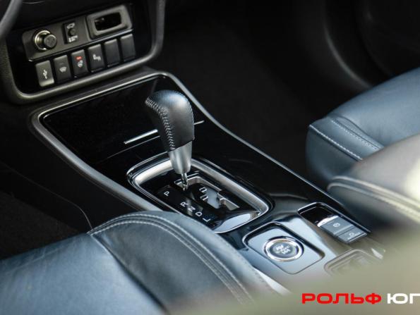 Mitsubishi Outlander III Рестайлинг 3 с пробегом 2020 года, цена 2 648 000 рублей, 166820 км, внедорожник, Автокод Объявления