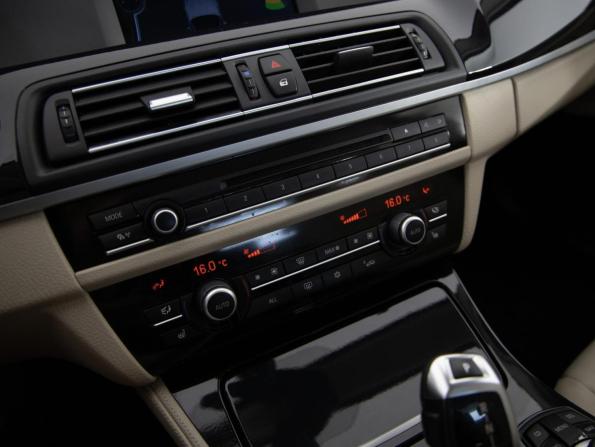 BMW 5 серии VI (F10/F11/F07) с пробегом 2012 года, цена 2 299 000 рублей, 66781 км, седан, Автокод Объявления