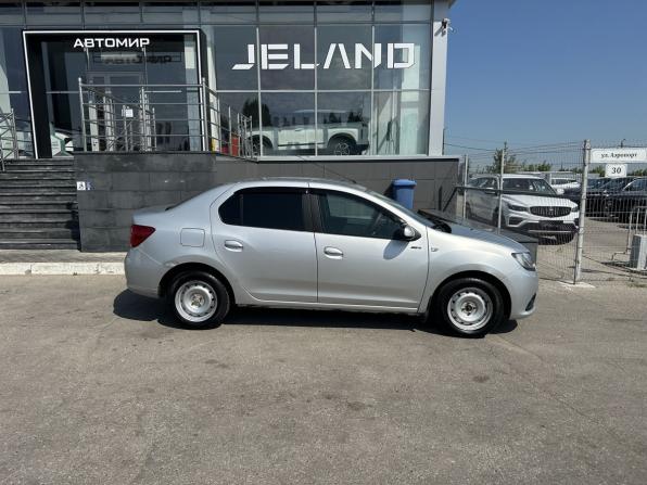 Renault Logan II с пробегом 2017 года, цена 570 000 рублей, 251702 км, седан, Автокод Объявления