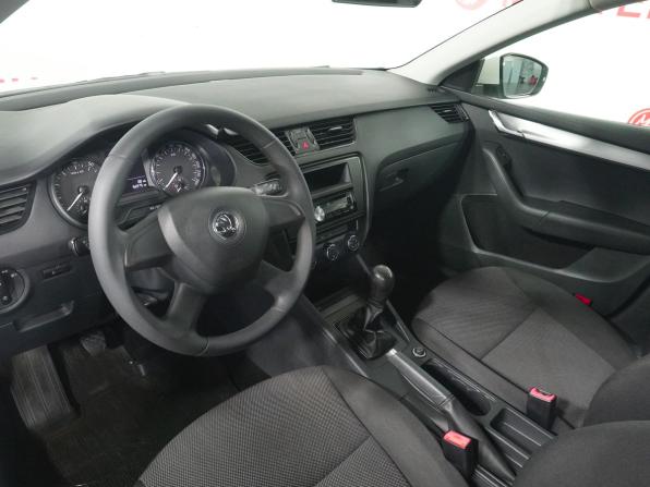 Skoda Octavia III (A7) с пробегом 2013 года, цена 910 000 рублей, 152275 км, лифтбек, Автокод Объявления