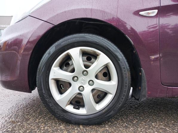 Hyundai Solaris I с пробегом 2012 года, цена 660 000 рублей, 110516 км, седан, Автокод Объявления