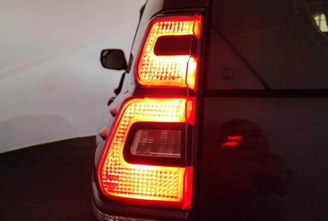 Toyota Land Cruiser Prado 150 Series Рестайлинг 2 с пробегом 2017 года, цена 3 480 000 рублей, 328821 км, внедорожник, Автокод Объявления
