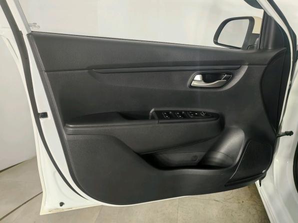 Kia Rio IV Рестайлинг с пробегом 2020 года, цена 1 315 000 рублей, 153936 км, седан, Автокод Объявления