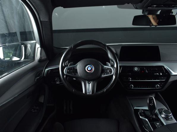 BMW 5 серии VII (G30/G31/G38) с пробегом 2019 года, цена 4 350 995 рублей, 83000 км, седан, Автокод Объявления