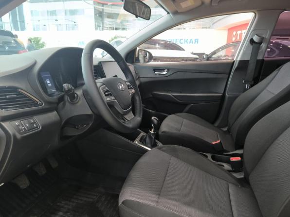 Hyundai Solaris II Рестайлинг с пробегом 2020 года, цена 1 250 000 рублей, 158000 км, седан, Автокод Объявления