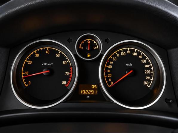 Opel Astra H Рестайлинг с пробегом 2013 года, цена 519 000 рублей, 192291 км, седан, Автокод Объявления